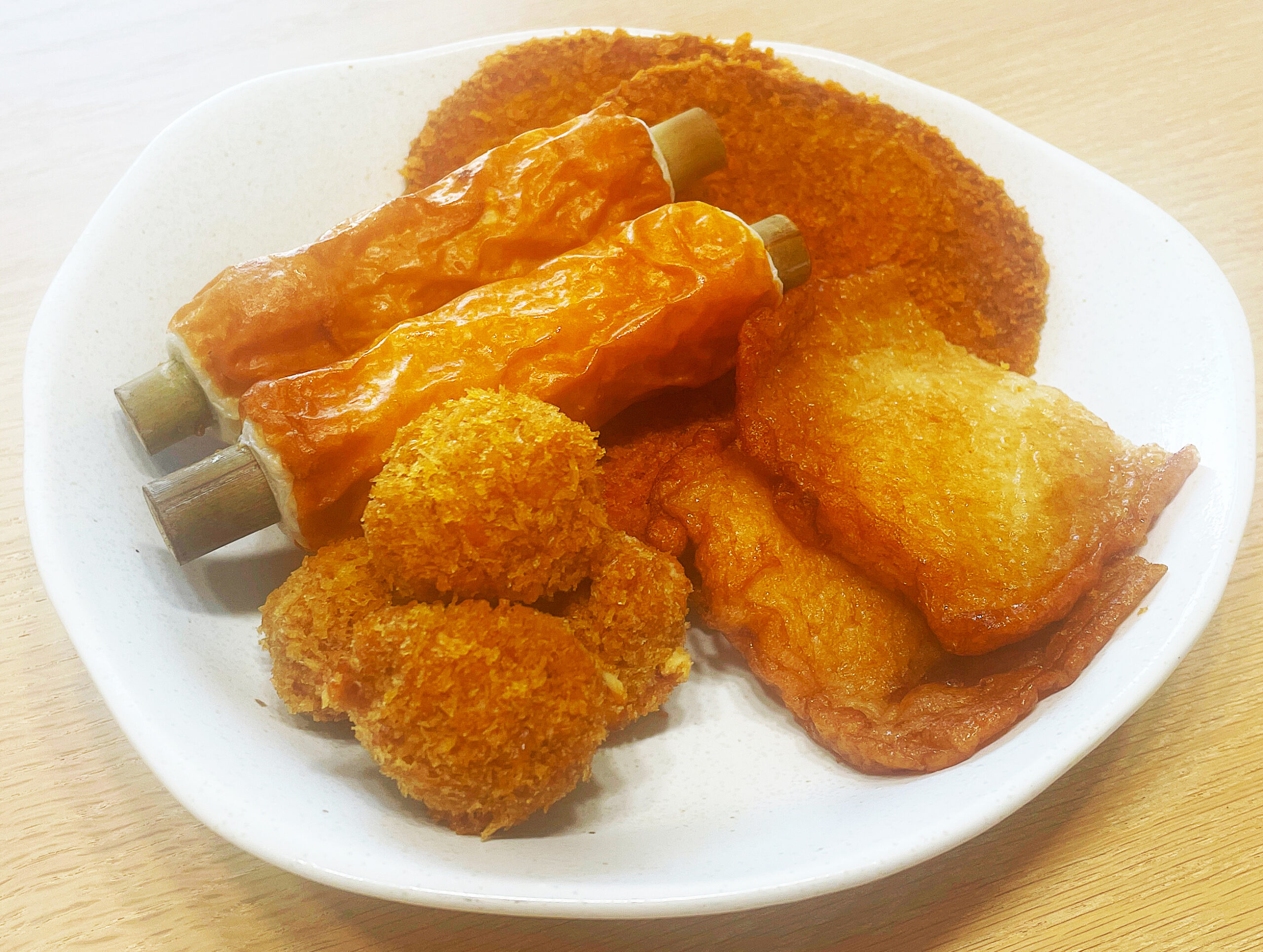 徳島の天ぷらやちくわ、フィッシュかつ、かまぼこなど練り物が美味しい